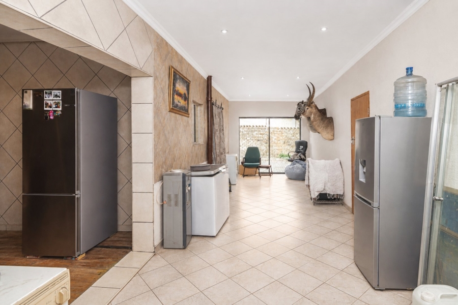 5 Bedroom Property for Sale in Brits North West